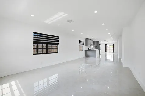 110 NW 6th Avenue Dania Beach FL 33004