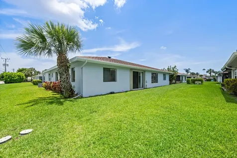 6673 Moonlit Drive Delray Beach FL 33446