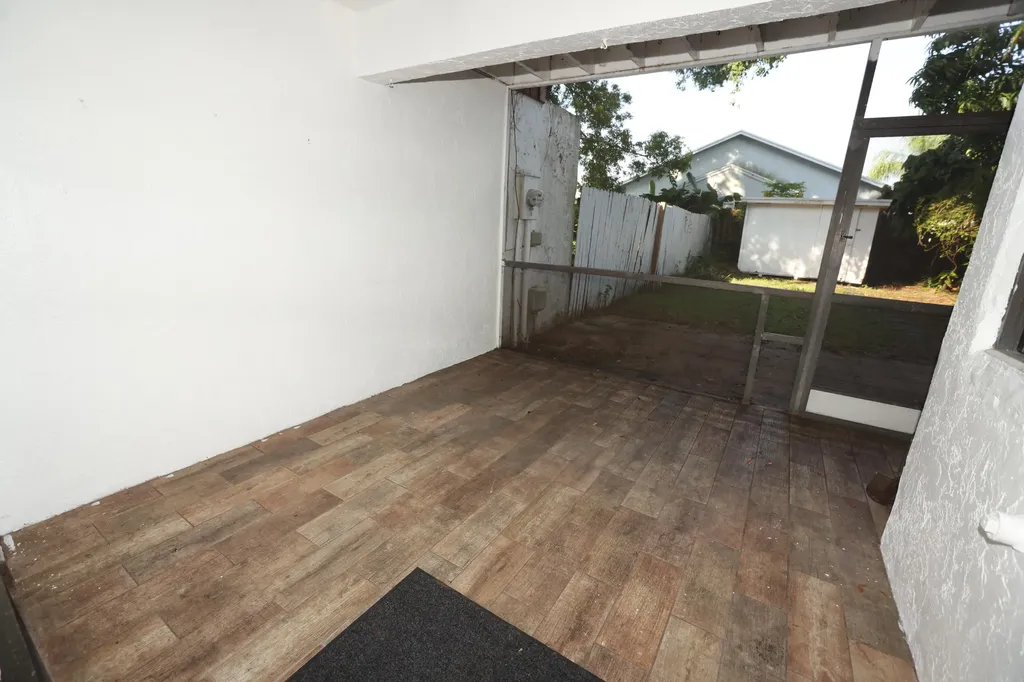 1265 The 12th Fairway Wellington FL 33414