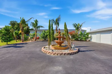 13311 Dancy Avenue Clewiston FL 33440