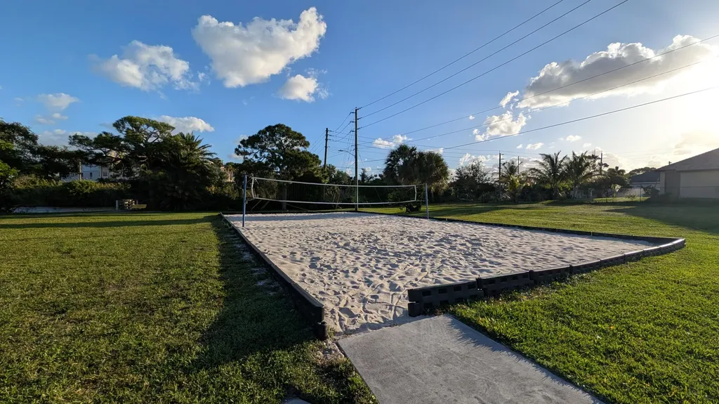 407 NW 7th Street Boynton Beach FL 33426