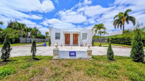 407 NW 7th Street Boynton Beach FL 33426