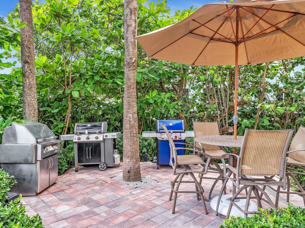 3720 S Ocean Boulevard Highland Beach FL 33487