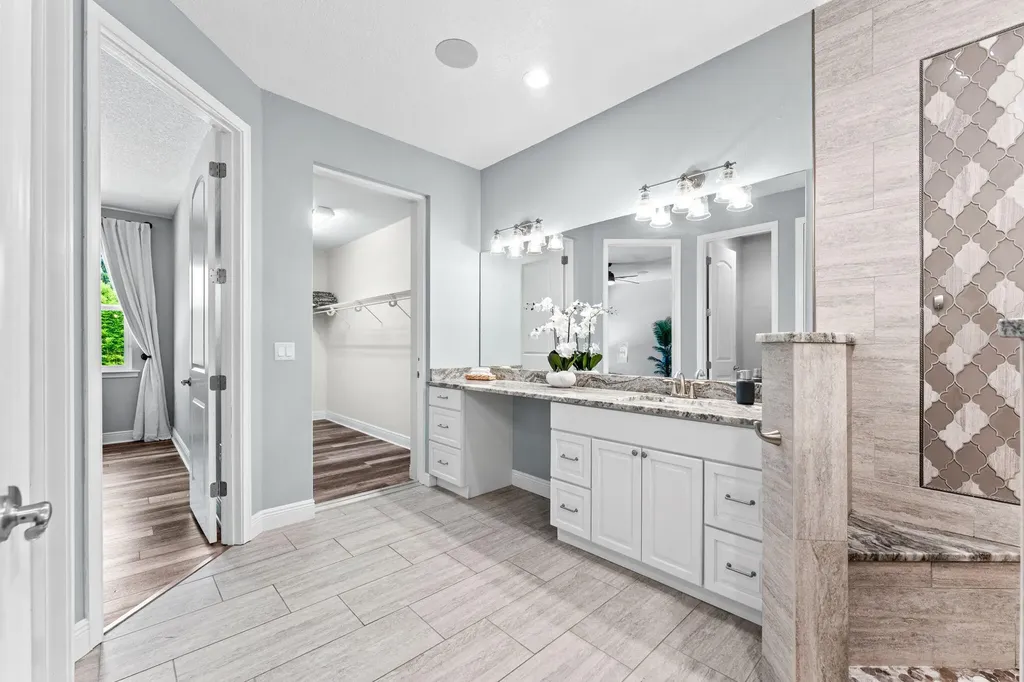 2520 Tammy Drive Mims FL 32754