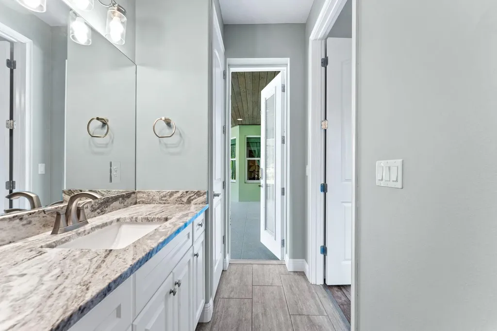 2520 Tammy Drive Mims FL 32754