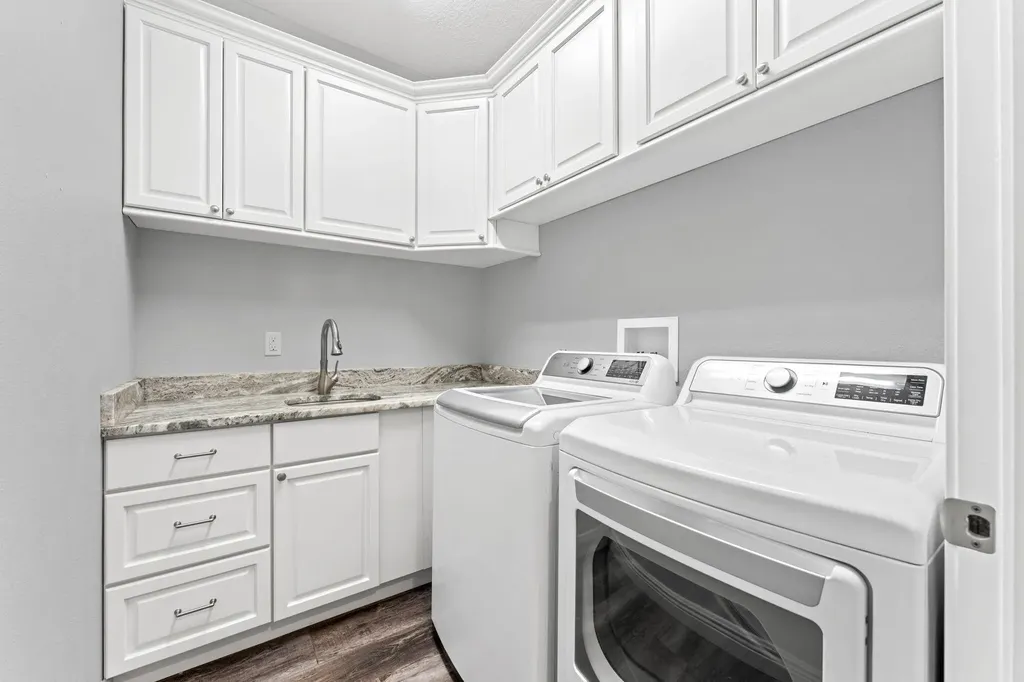 2520 Tammy Drive Mims FL 32754