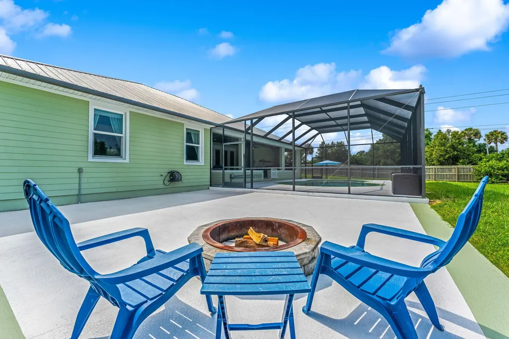 2520 Tammy Drive Mims FL 32754