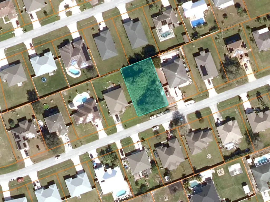 951 SW Mcelroy Avenue Port St Lucie FL 34953