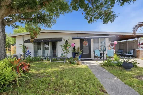 54 20th Lane SW Vero Beach FL 32962