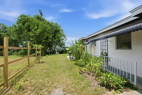 54 20th Lane SW Vero Beach FL 32962