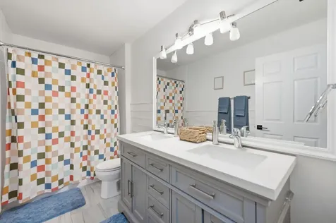 12172 Glenmore Drive Coral Springs FL 33071