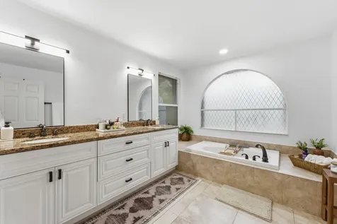 12172 Glenmore Drive Coral Springs FL 33071