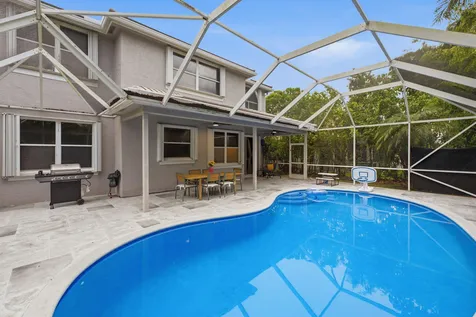 12172 Glenmore Drive Coral Springs FL 33071