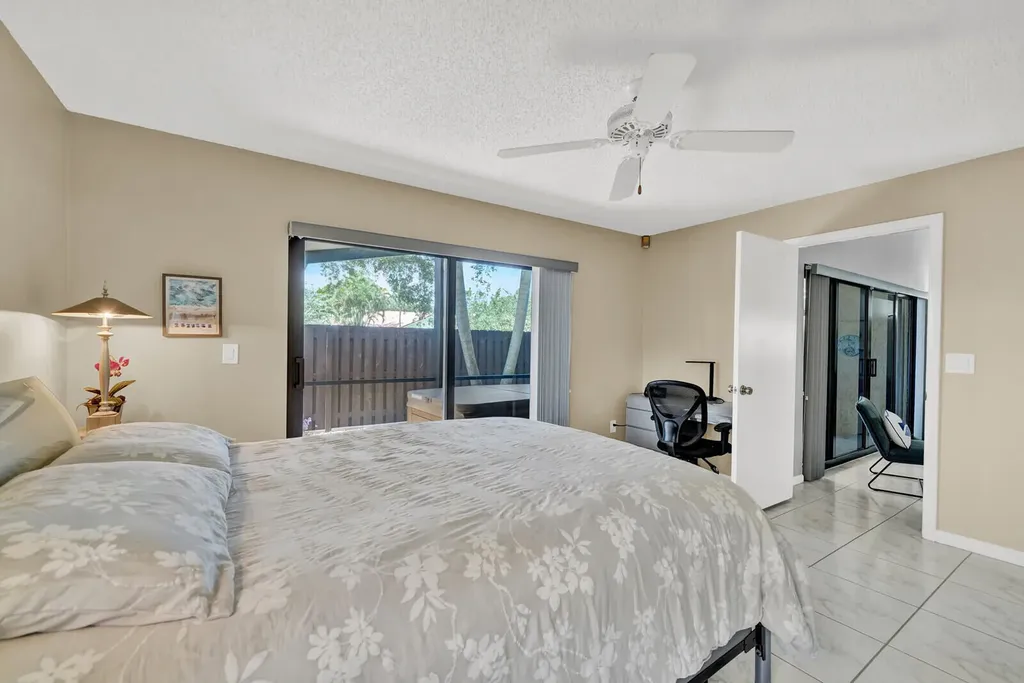 1735 NW 21st Court Delray Beach FL 33445