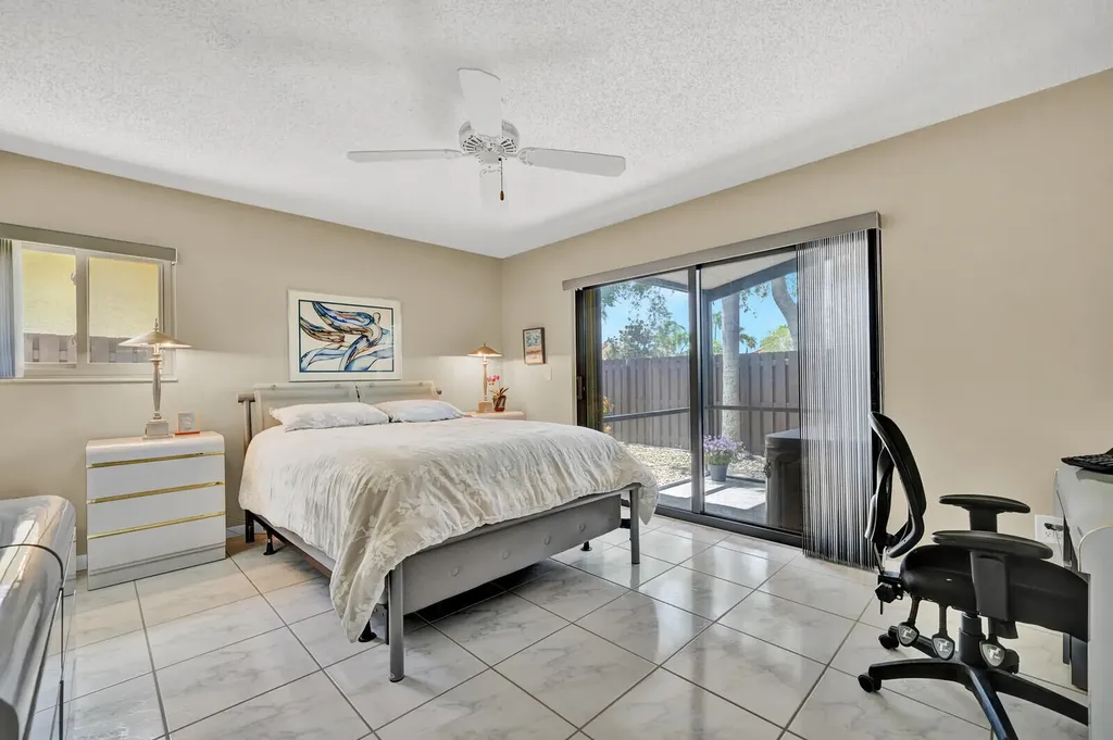 1735 NW 21st Court Delray Beach FL 33445