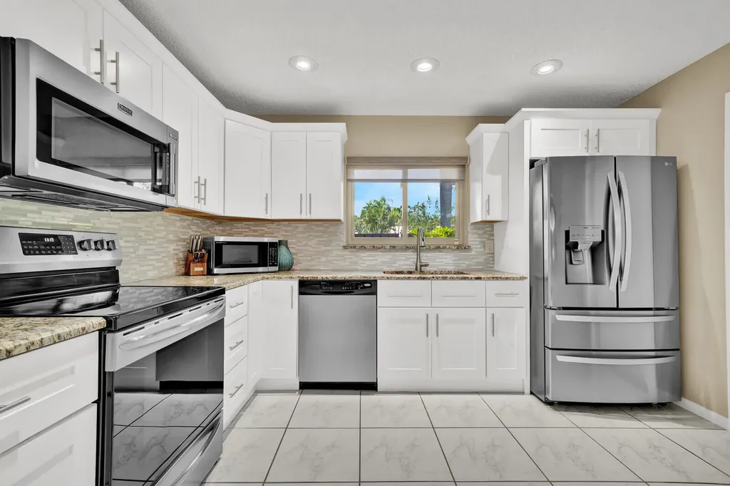 1735 NW 21st Court Delray Beach FL 33445
