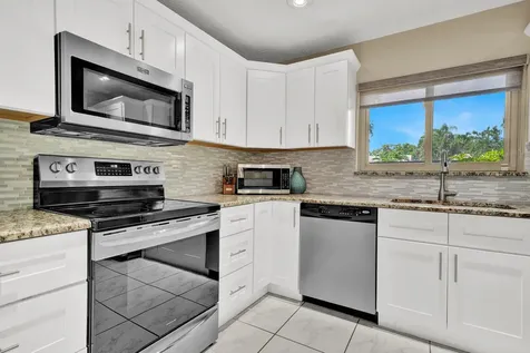 1735 NW 21st Court Delray Beach FL 33445