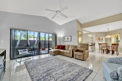1735 NW 21st Court Delray Beach FL 33445