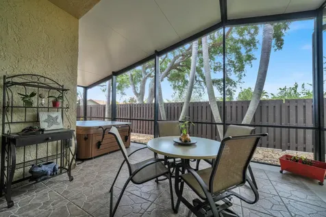 1735 NW 21st Court Delray Beach FL 33445