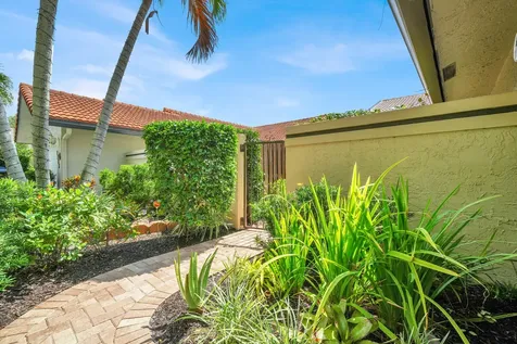 1735 NW 21st Court Delray Beach FL 33445