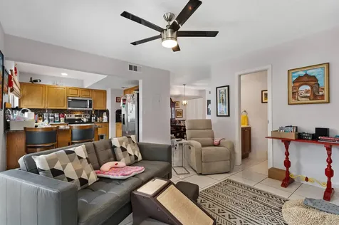 3015 Oaktree Lane Hollywood FL 33021