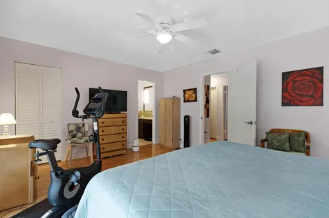 3015 Oaktree Lane Hollywood FL 33021