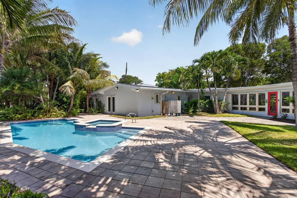 2614 NE 15th Street Fort Lauderdale FL 33304