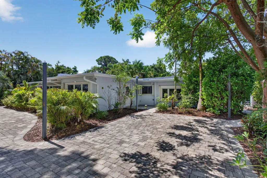 2614 NE 15th Street Fort Lauderdale FL 33304