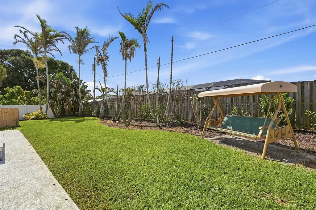 2314 SE Calcutta Circle Port St Lucie FL 34952