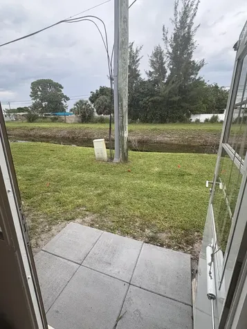 2522 Emory Drive E West Palm Beach FL 33415