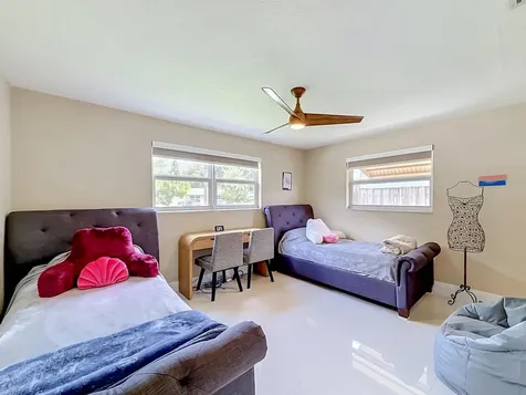 9416 SW 51st Place Cooper City FL 33328