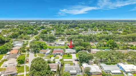 9416 SW 51st Place Cooper City FL 33328