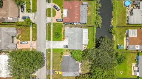 9416 SW 51st Place Cooper City FL 33328