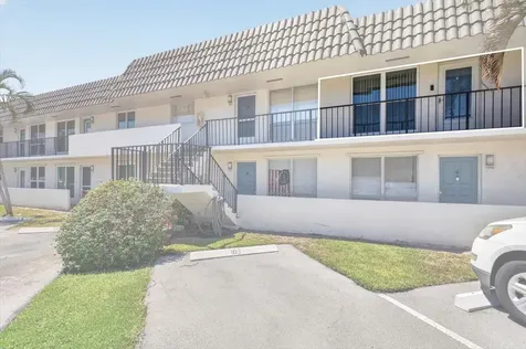 55 SE 14th Street Boca Raton FL 33432