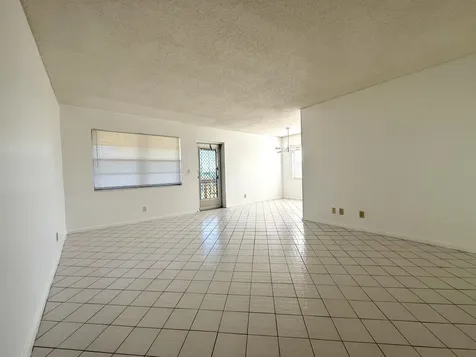 9 Hastings A West Palm Beach FL 33417