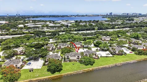 5034 50th Way West Palm Beach FL 33409