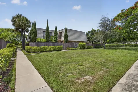 5034 50th Way West Palm Beach FL 33409