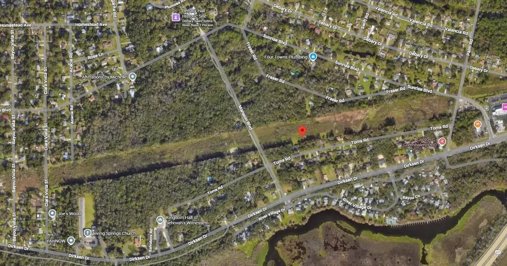 240 Toms Road Debary FL 32713