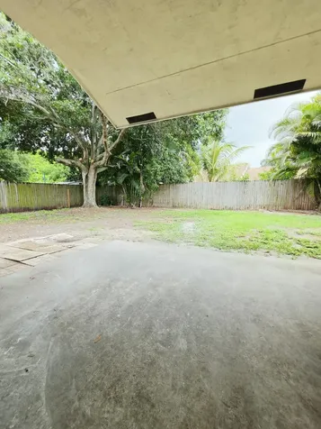 5447 Twin Oakes Road Greenacres FL 33463