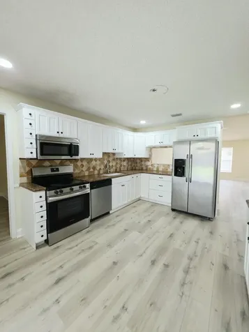 5447 Twin Oakes Road Greenacres FL 33463