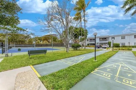 6449 Bay Club Drive Fort Lauderdale FL 33308