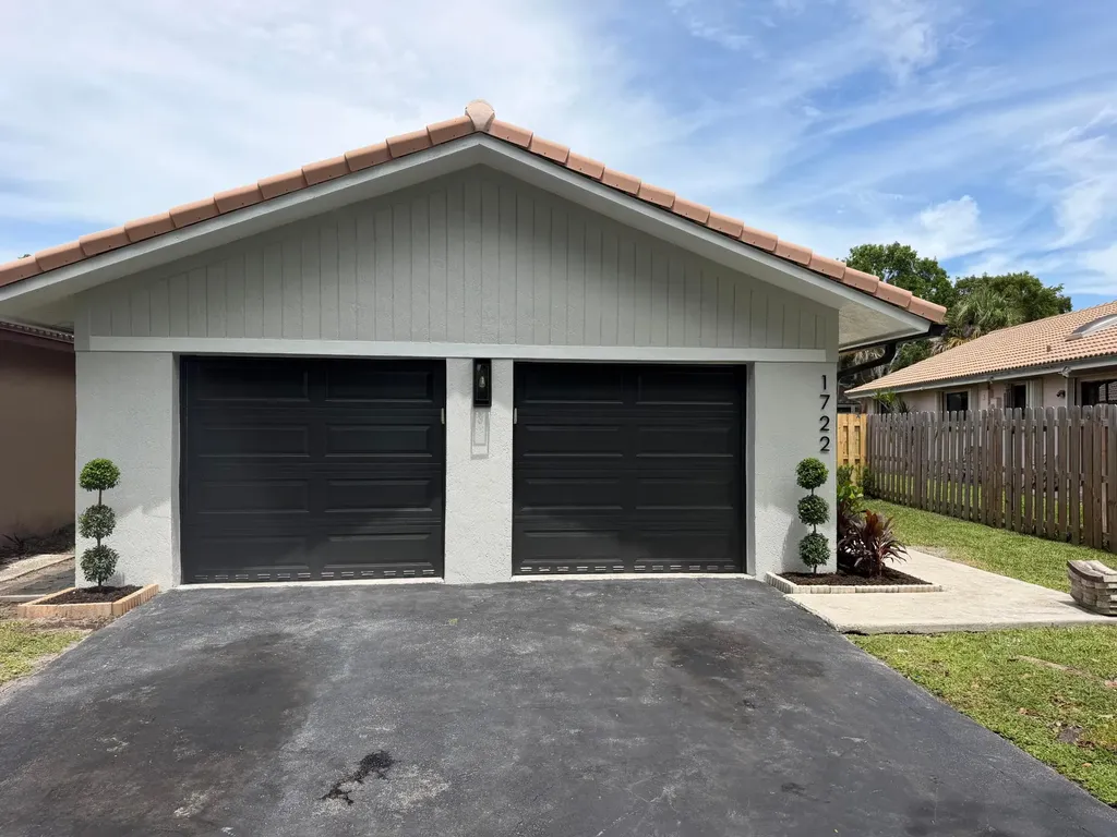 1722 NW 93rd Terrace Coral Springs FL 33071