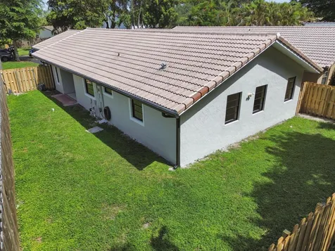 1722 NW 93rd Terrace Coral Springs FL 33071