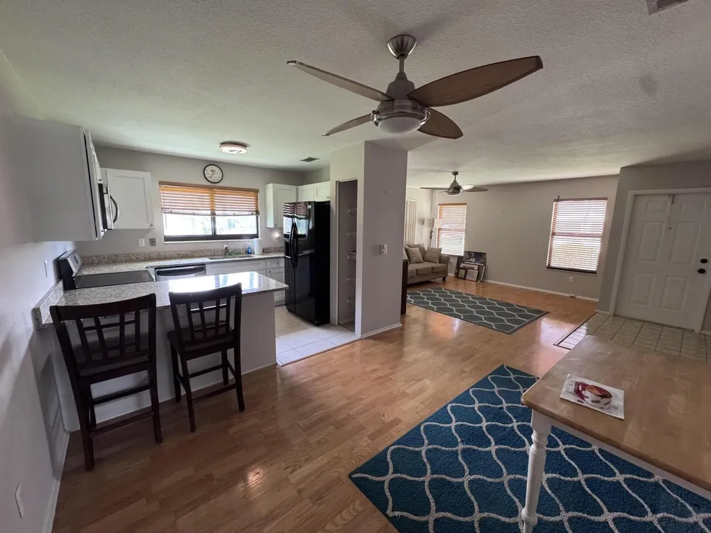 1428 SE Colchester Circle Port St Lucie FL 34952
