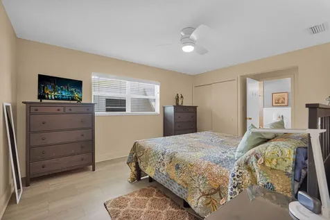 1050 NW 73rd Terrace Margate FL 33063