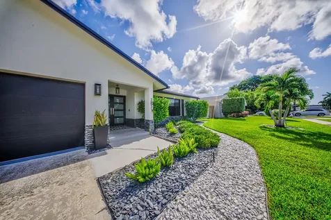 2831 SW 13th Court Deerfield Beach FL 33442