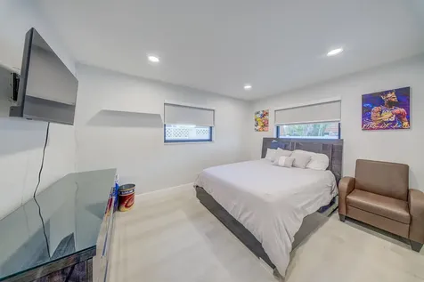 2831 SW 13th Court Deerfield Beach FL 33442