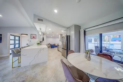 2831 SW 13th Court Deerfield Beach FL 33442