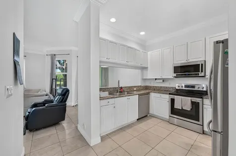 3355 Lakeside Drive Davie FL 33328