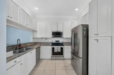 3355 Lakeside Drive Davie FL 33328